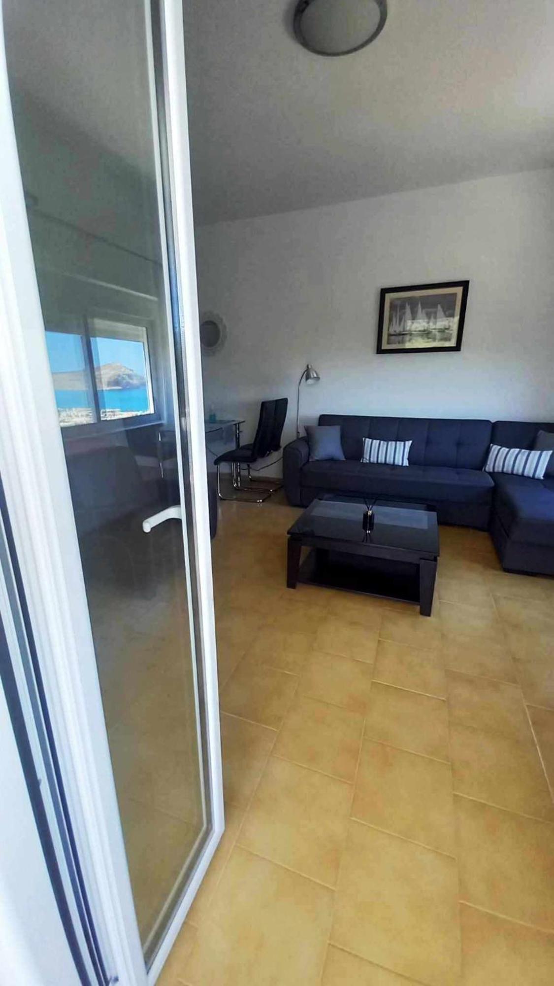 Thea Apartment Agia Marina Exterior foto